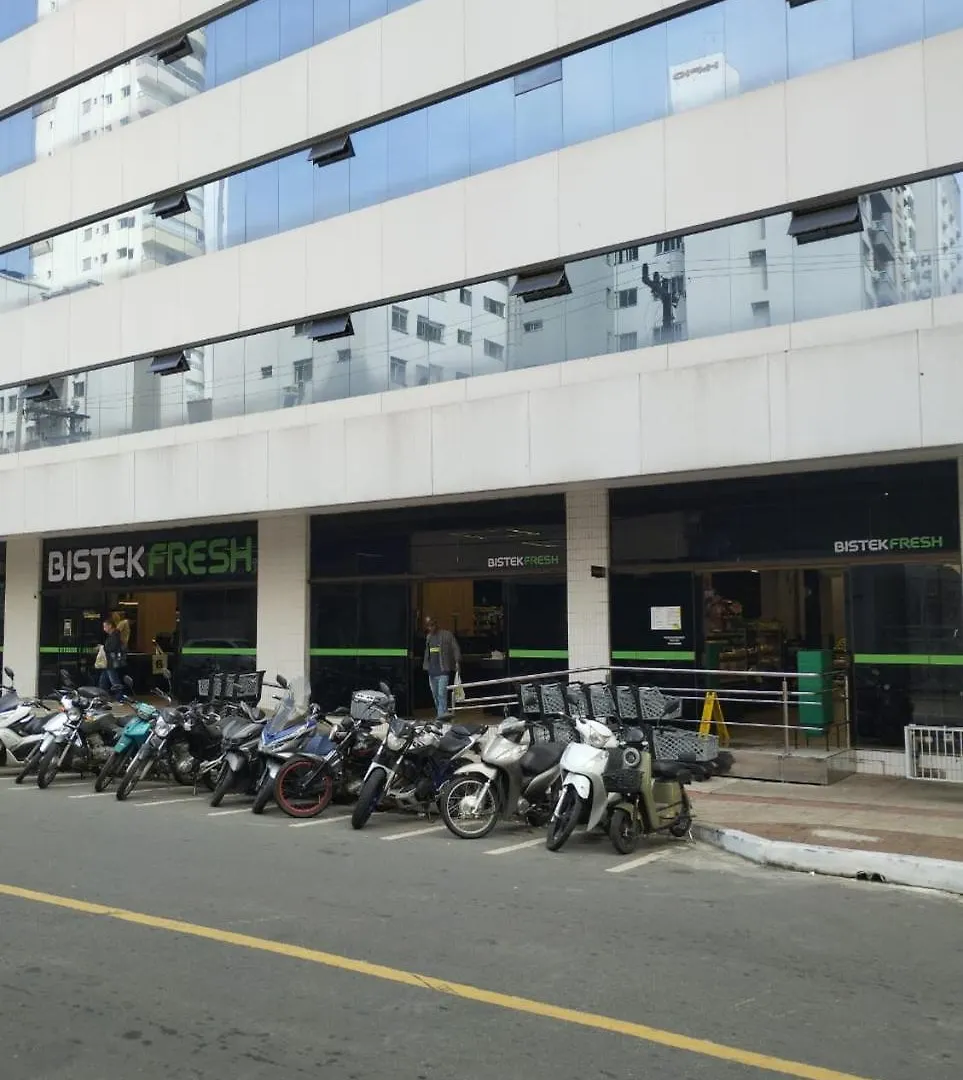 Apto Bom Bonito E Barato Balneário Camboriú